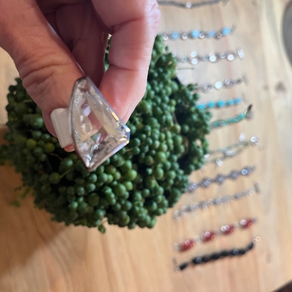 Deb Guyot faceted quartz ring in hammered sterling, big and bold size 12 - Picture 13 of 16